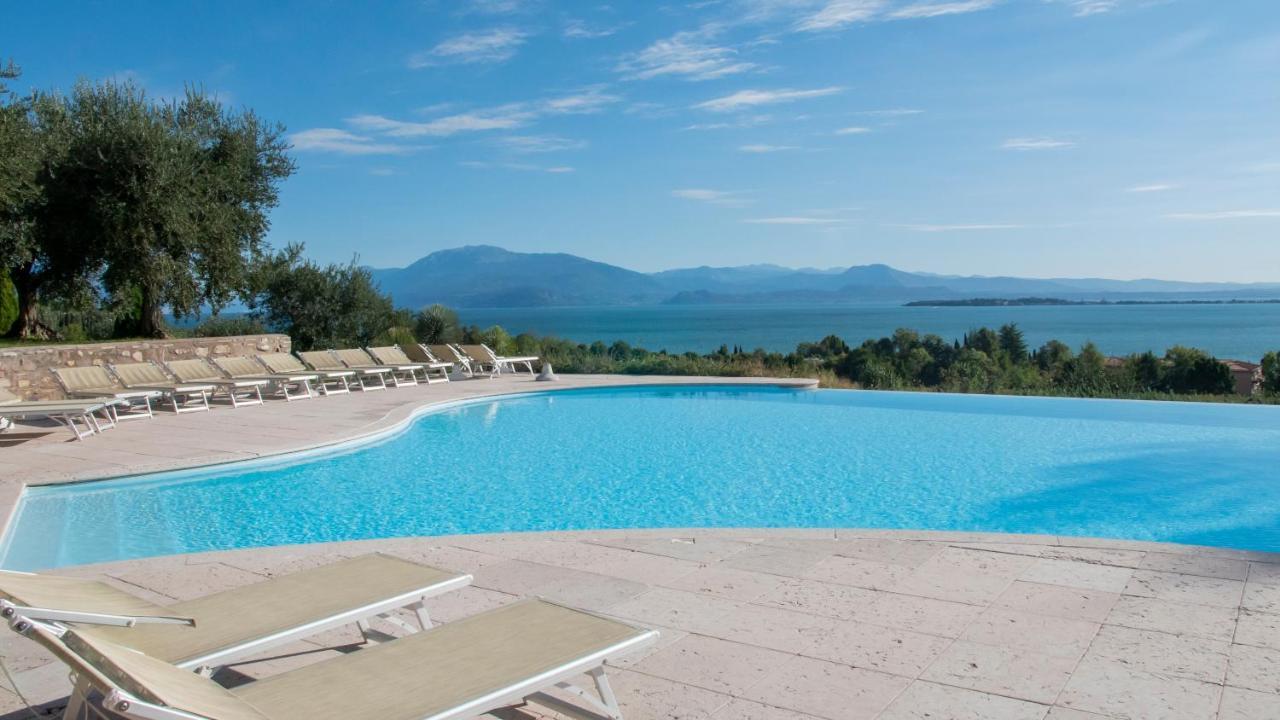 Castello Belvedere Apartments Desenzano del Garda Eksteriør billede