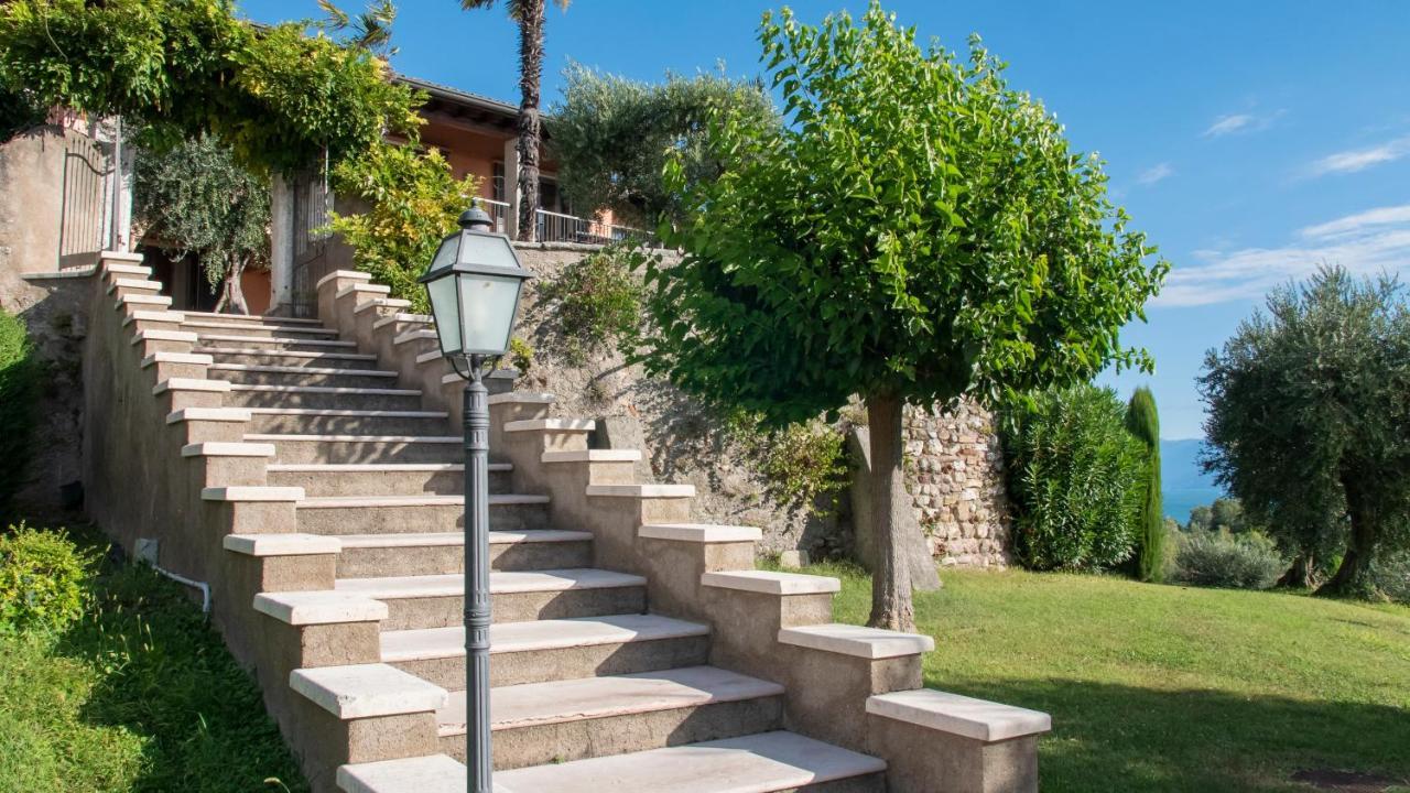 Castello Belvedere Apartments Desenzano del Garda Eksteriør billede
