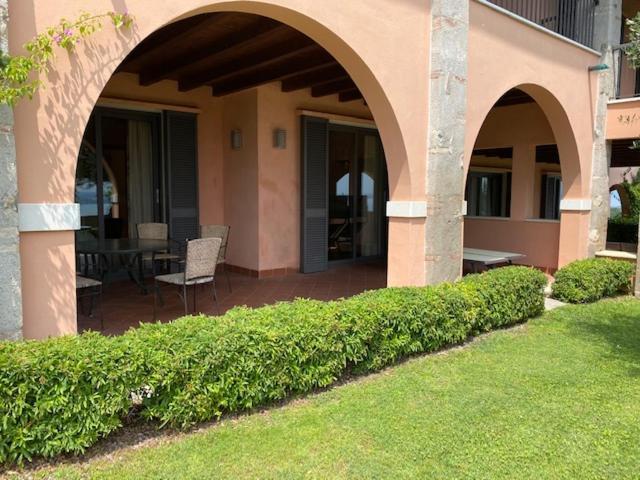 Castello Belvedere Apartments Desenzano del Garda Eksteriør billede